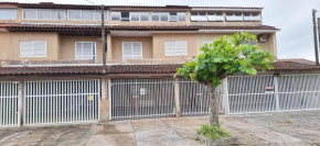 Triplex a 4 quadras da praia